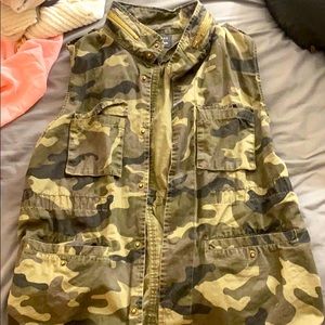 Army colored vest